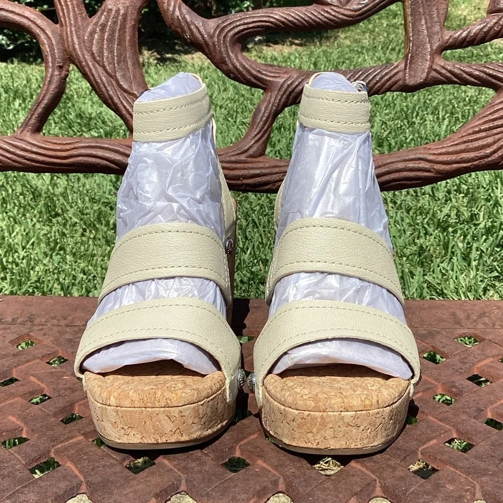 NWT Lucky Brand Valintina Bone Ankle Strap Platform Wedge Sandals